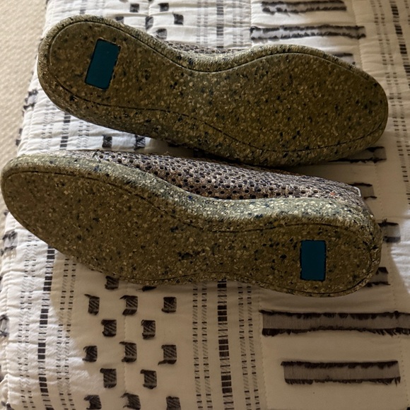 John Fluevog Green and White Women's Shoes - Picture 4 of 4